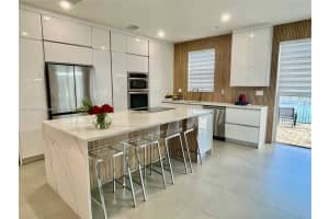 7827 NW 116th Ave #0, Medley, FL 33178, Sold 05/19/25