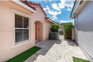 18489 NW 22nd St, Pembroke Pines, FL 33029, Sold 05/05/25