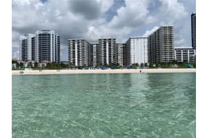 6039 Collins Ave APT 1204, Miami Beach, FL 33140, Sold 08/12/25