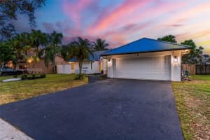 9820 NW 10th St, Plantation, FL 33322, Sold 04/25/25