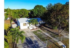 1304 NW 19th Ave, Fort Lauderdale, FL 33311, Sold 04/11/25