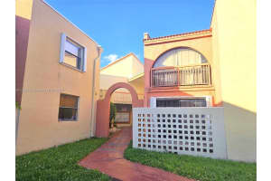10233 NW 9th St Cir Apt 202-1, Miami, FL 33172, Sold 05/20/25