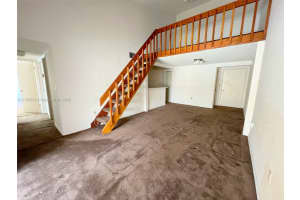 10233 NW 9th St Cir Apt 202-1, Miami, FL 33172, Sold 05/20/25