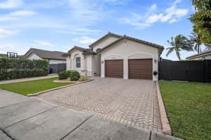 14874 SW 24th St, Miami, FL 33185, Sold 06/04/25