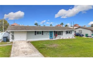 1137 SE Petunia Ave, Port St. Lucie, FL 34952, Sold 08/01/25