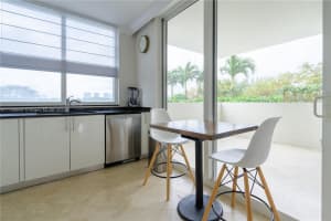 19111 Collins Ave APT 207, Sunny Isles Beach, FL 33160, - MLS#A11756644