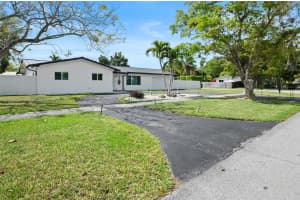10880 SW 120th St, Miami, FL 33176, Sold 04/07/25