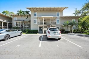18369 Se Wood Haven Ln J, Jupiter