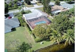 240 Sandpiper Ave, Royal Palm Beach, FL 33411, Sold 04/25/25