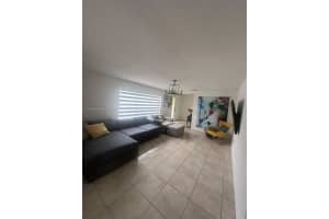 240 Sandpiper Ave, Royal Palm Beach, FL 33411, Sold 04/25/25