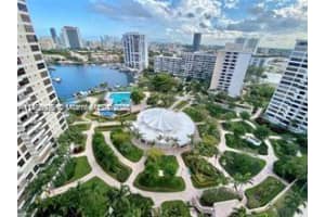 2500 Parkview Dr APT 1915, Hallandale Beach, FL 33009, Sold 05/18/25