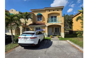 7025 Nw 173rd Dr 2208, Hialeah
