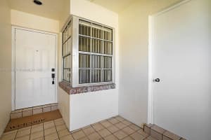 185 Moccasin Trail N, Jupiter, FL 33458, Sold 04/09/25