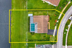 8790 SW 84th St, Miami, FL 33173, Sold 08/11/25