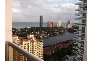 20185 E Country Club Dr, Miami, FL 33180, - MLS#A11757157