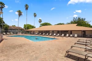 480 N Laurel Dr APT 1A, Margate, FL 33063, Sold 08/04/25