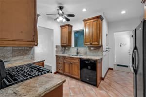 1024 Tyler St, Hollywood, FL 33019, Sold 08/18/25