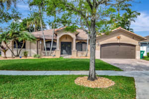 18166 SW 150th Ct, Miami, FL 33187, Sold 04/30/25