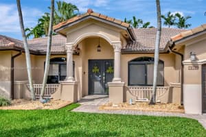 18166 SW 150th Ct, Miami, FL 33187, Sold 04/30/25
