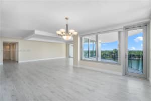 5660 Collins Ave, Miami, FL 33140, Sold 07/30/25