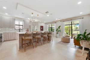 9936 NW 10th St, Miami, FL 33172, Sold 04/15/25