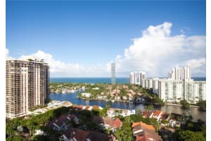 19500 Turnberry Way 20f, Aventura