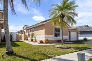 18530 NW 22nd St, Pembroke Pines, FL 33029, Sold 05/30/25