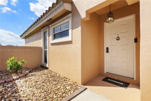 18530 NW 22nd St, Pembroke Pines, FL 33029, Sold 05/30/25
