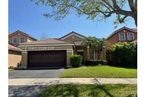 959 Falling Water Rd, Weston, FL 33326, Sold 08/06/25