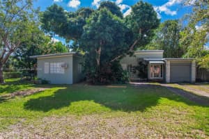 6700 SW 52nd St, Miami, FL 33155, Sold 05/30/25