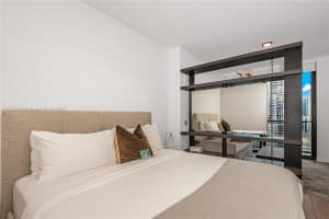 398 NE 5th St #2516, Miami, FL 33132, - MLS#A11757786
