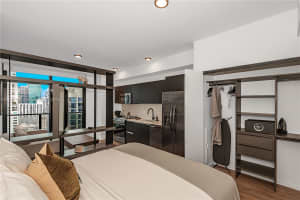 398 NE 5th St #2516, Miami, FL 33132, - MLS#A11757786