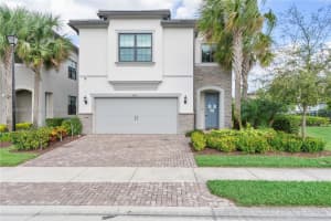 4510 Pinehurst Trl W, Oakland Park, FL 33309, Sold 08/29/25