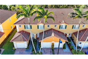 5568 Monte Carlo Ln, Margate, FL 33068, Sold 04/22/25