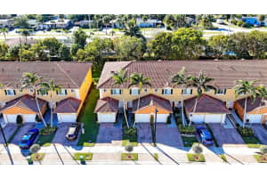 5568 Monte Carlo Ln, Margate, FL 33068, Sold 04/22/25