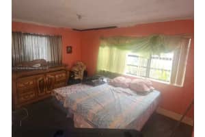 19511 NW 37th Ct, Miami Gardens, FL 33055, Sold 04/21/25