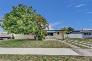 534 W 53rd Terrace, Hialeah, FL 33012, Sold 05/02/25