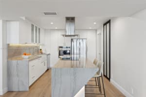 2150 Sans Souci Blvd Ph-d2 North Miami, FL 33181 - MLS#A11757937