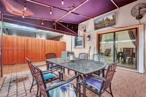 342 NE 37th Ave, Homestead, FL 33033, Sold 05/01/25