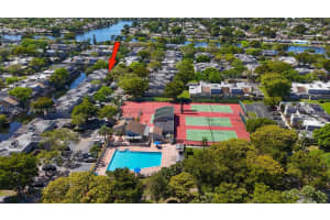 11300 NW 15th Ct, Pembroke Pines, FL 33026, Sold 04/24/25