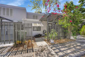 11300 NW 15th Ct, Pembroke Pines, FL 33026, Sold 04/24/25
