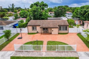 6830 Sw 5th Ter, Miami