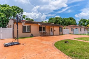 6830 SW 5th Terrace, Miami, FL 33144, - MLS#A11758046