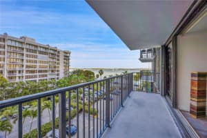 1450 Brickell Bay Dr APT 504, Miami, FL 33131, Sold 04/21/25