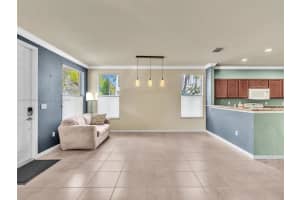 4710 Sierra Ln, Coconut Creek, FL 33073, Sold 05/16/25