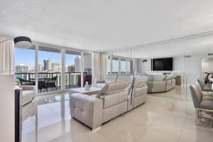100 Bayview Dr APT 2128, Sunny Isles Beach, FL 33160, - MLS#A11758067