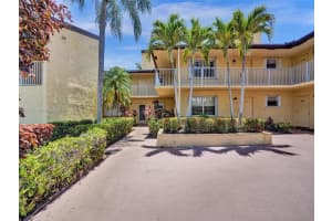 8725 Azalea Ct 202 Tamarac, FL 33321 - Off Market