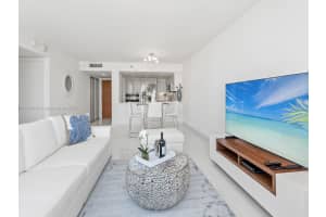 400 S Pointe Dr 906 Miami Beach, FL 33139 - MLS#A11758133