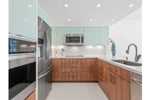 400 S Pointe Dr 906 Miami Beach, FL 33139 - MLS#A11758133