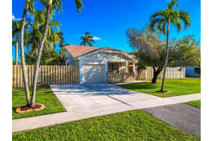 790 S Wind Cir, Sunrise, FL 33326, Sold 06/12/25